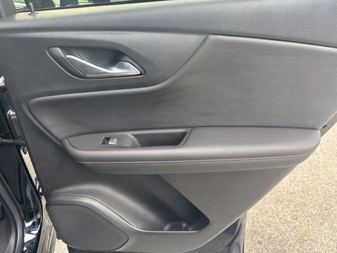 Used 2022 Chevrolet Blazer RS image 38