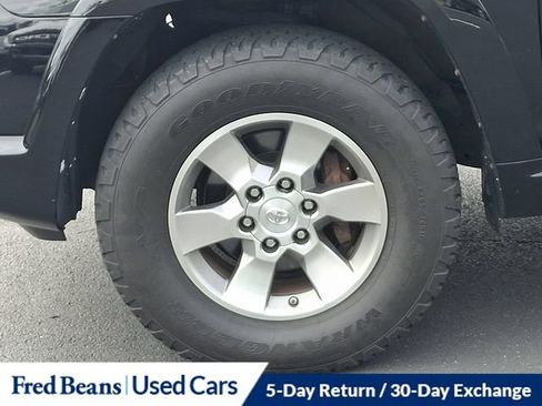 Used 2012 Toyota 4Runner SR5 w/ Convenience Pkg AWD/4WD image 28