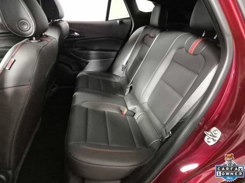 Used 2025 Chevrolet Trax RS w/ Driver Confidence Package FWD image 24