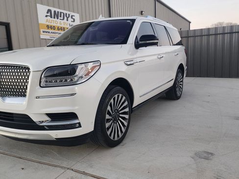 Used 2019 Lincoln Navigator Reserve image 5