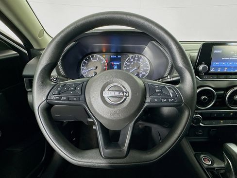 Used 2024 Nissan Sentra S image 11