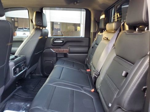 Used 2020 GMC Sierra 3500 Denali w/ Denali Ultimate Package image 11