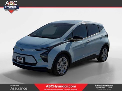 Used 2022 Chevrolet Bolt LT image 1