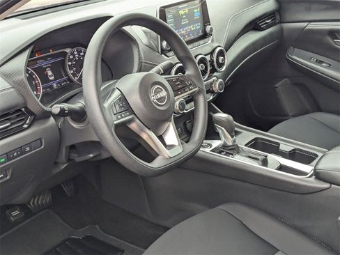 Used 2024 Nissan Sentra SV image 14