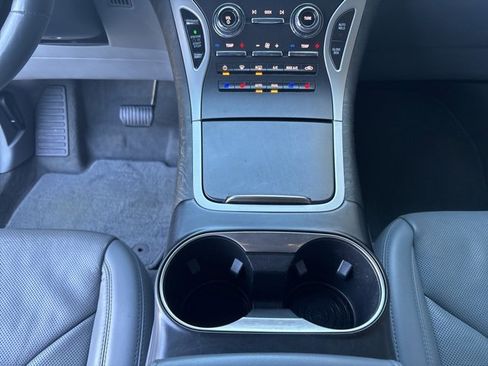 Used 2020 Lincoln Nautilus Reserve image 14