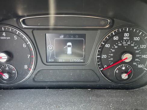 Used 2018 Kia Sorento FWD image 13