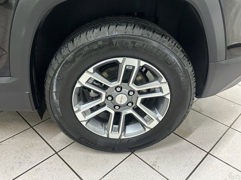 Certified 2025 GMC Terrain Elevation image 12