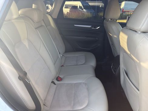 Used 2018 MAZDA CX-5 Touring image 22