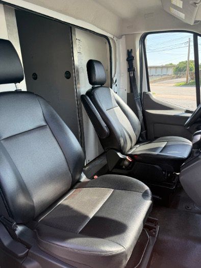 Used 2022 Ford Transit 350 DRW RWD image 11