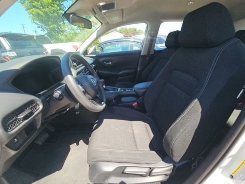 Used 2024 Honda HR-V LX image 6