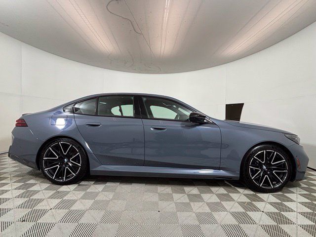 Used 2026 BMW M5 w/ Executive Package AWD/4WD image 8