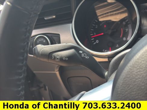Used 2022 Ford Mustang Premium RWD image 13