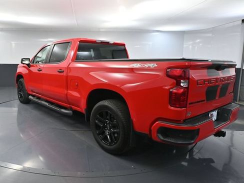 Used 2024 Chevrolet Silverado 1500 Custom w/ Rally Edition AWD/4WD image 9