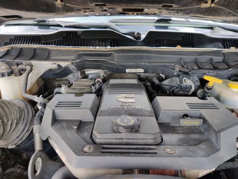 Used 2018 RAM 3500 Tradesman image 26