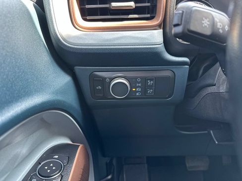 Used 2022 Ford Maverick Lariat w/ Lariat Luxury Package AWD/4WD image 24