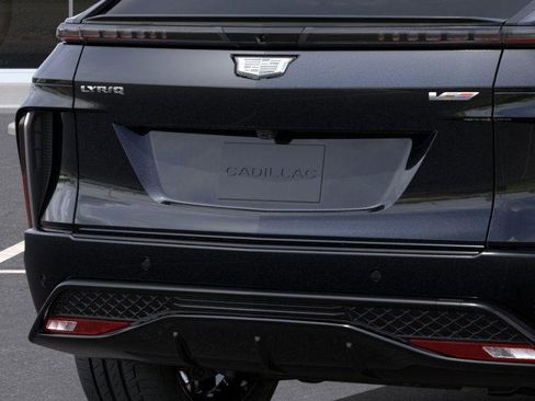 New 2026 Cadillac Lyriq V image 14
