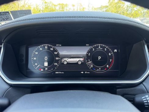 Used 2019 Land Rover Range Rover Sport Supercharged image 37