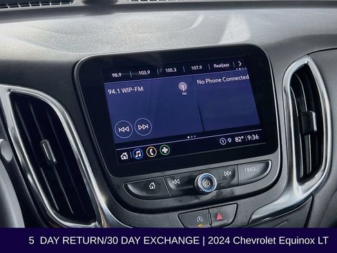 Used 2024 Chevrolet Equinox LT FWD image 17