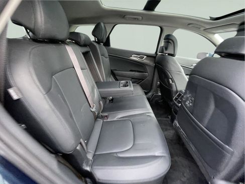 Used 2024 Kia Sportage EX w/ EX Premium Package AWD/4WD image 18