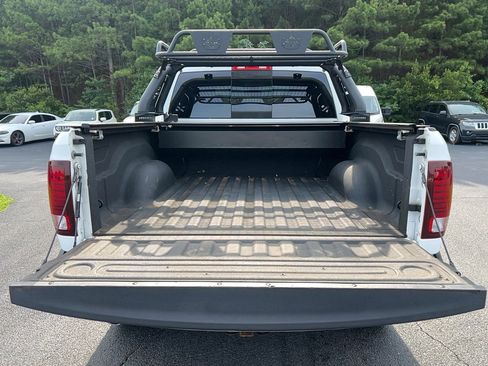 Used 2017 RAM 1500 Laramie w/ Convenience Group AWD/4WD image 30