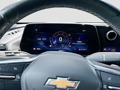 Used 2024 Chevrolet Traverse LT FWD image 41