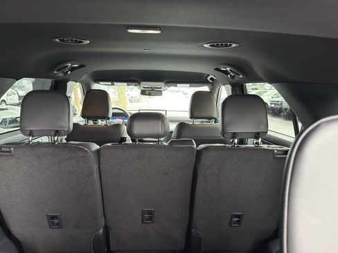 New 2026 Ford Explorer ST-Line w/ ST-Line Street Pack image 10