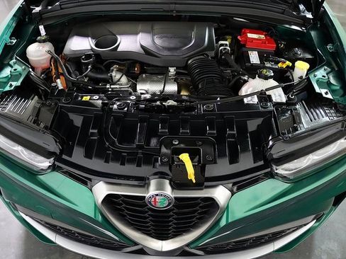 Used 2024 Alfa Romeo Tonale Ti image 37