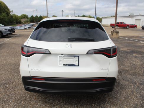 New 2026 Honda HR-V LX image 4