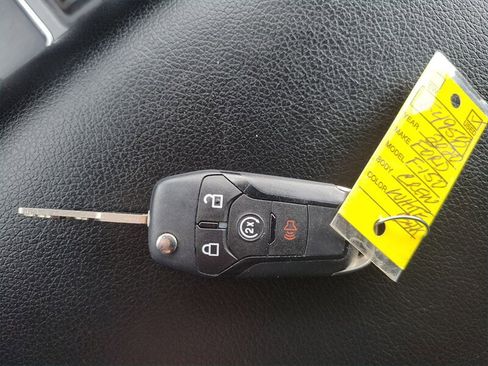 Used 2020 Ford F150 XLT w/ Equipment Group 302A Luxury image 28