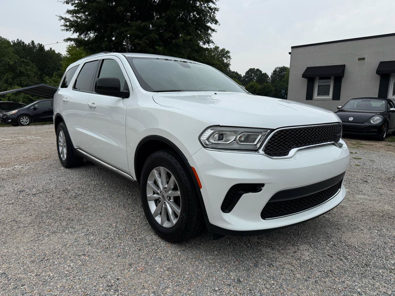Used 2023 Dodge Durango SXT RWD image 3