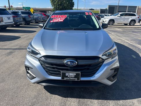 Used 2023 Subaru Legacy AWD/4WD image 2