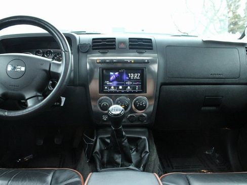 Used 2008 HUMMER H3 Luxury image 17
