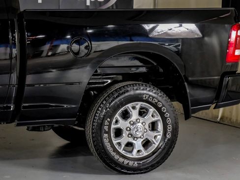 Used 2024 RAM 2500 Laramie w/ Safety Group AWD/4WD image 13