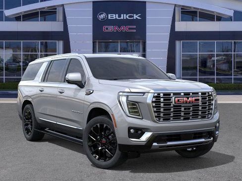 New 2026 GMC Yukon XL Denali w/ Sun & Power Step Package image 7