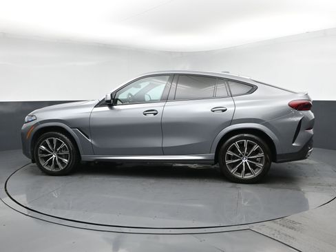 Used 2025 BMW X6 xDrive40i AWD/4WD image 4