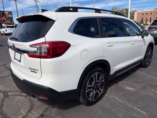 Used 2023 Subaru Ascent Limited w/ Technology Package AWD/4WD image 3