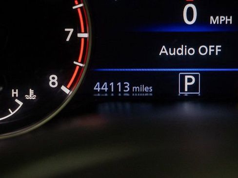 Used 2025 Nissan Altima 2.5 S FWD image 32