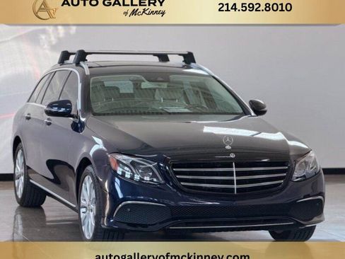 Used 2018 Mercedes-Benz E 400 4MATIC Wagon w/ Premium 2 Package image 1