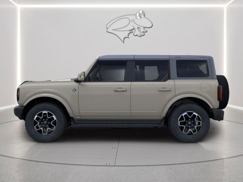 New 2025 Ford Bronco Outer Banks AWD/4WD image 3