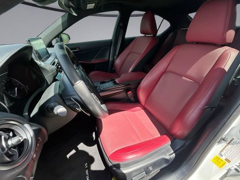 Used 2023 Lexus IS 300 w/ Comfort Package RWD image 18