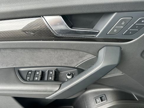 Used 2023 Audi SQ5 Premium Plus w/ Premium Plus Package AWD/4WD image 10