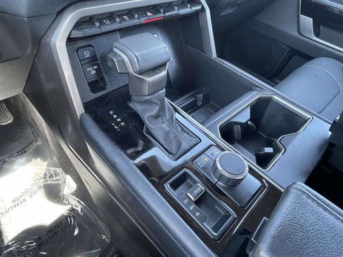 Used 2023 Toyota Tundra Limited AWD/4WD image 34