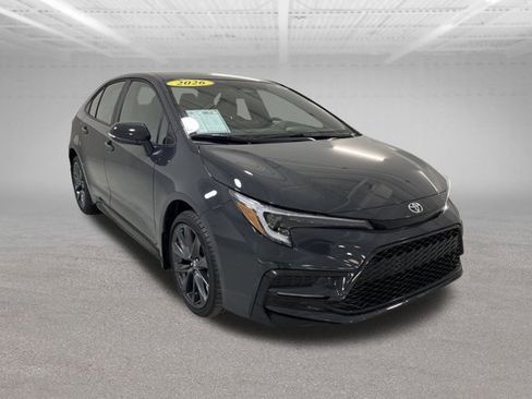 Used 2026 Toyota Corolla SE image 4