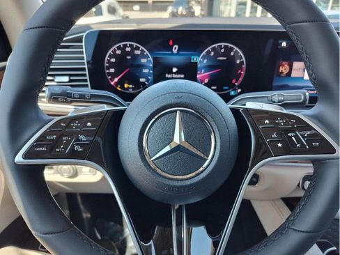 Certified 2025 Mercedes-Benz GLE 350 4MATIC image 17