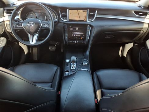 Used 2020 INFINITI QX50 Essential image 15
