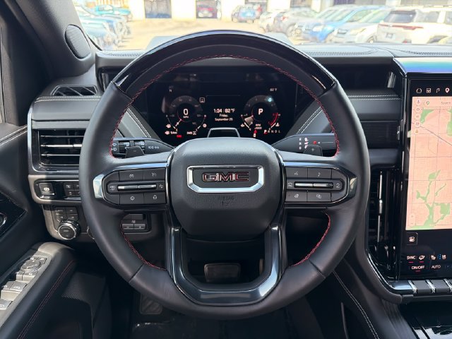 Used 2026 GMC Yukon AT4 Ultimate AWD/4WD image 10
