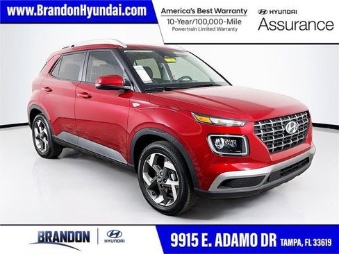 New 2025 Hyundai Venue Limited image 1