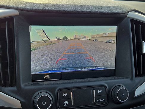 Used 2022 GMC Terrain SLT FWD image 28