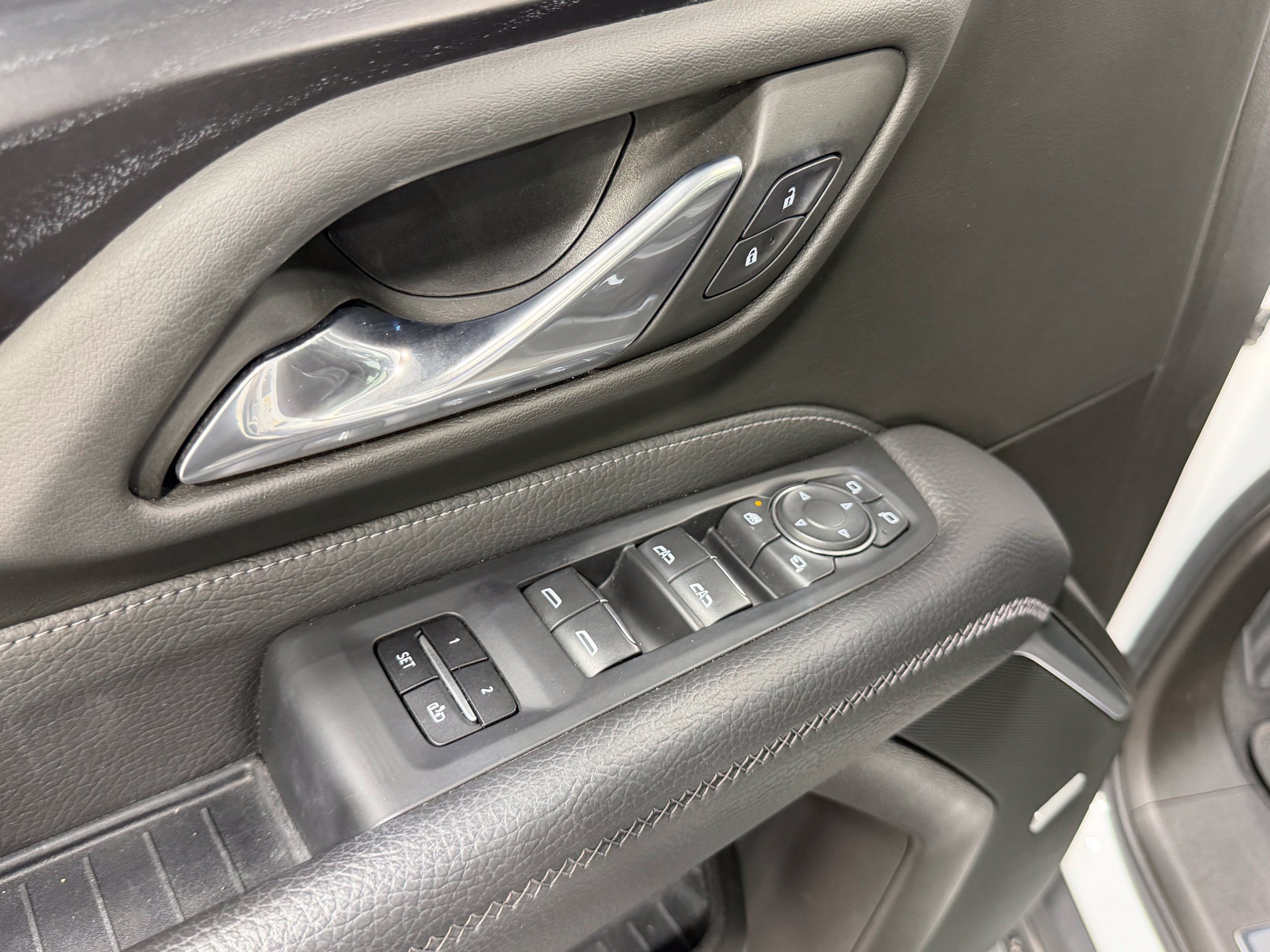 Used 2021 GMC Yukon Denali AWD/4WD image 56