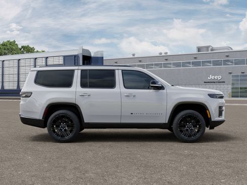 New 2026 Jeep Grand Wagoneer Limited image 38